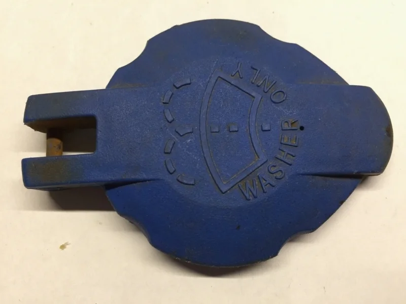 Крышка бочка омывателя ветрового стекла Hyundai I30 2007-2012 986232E100 1, передняя