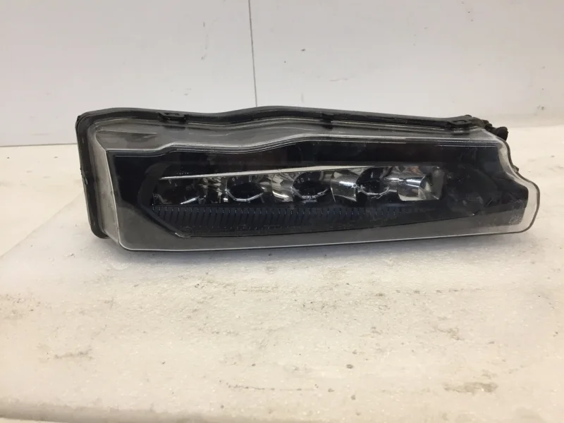 Фара противотуманная Bmw X4 2018-2023 63179492771 G02, передняя левая