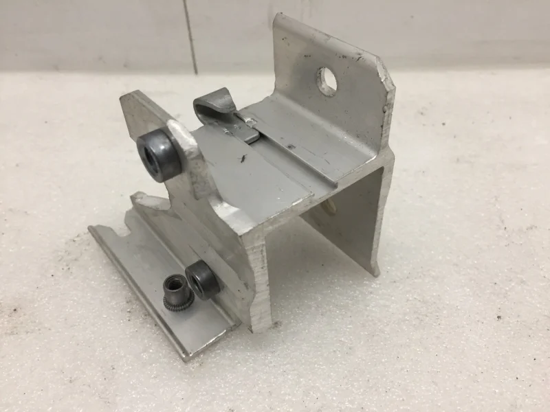 Кронштейн радиатора Bmw 3 Series 2011-2020 51647245796 F30/F31, передний правый