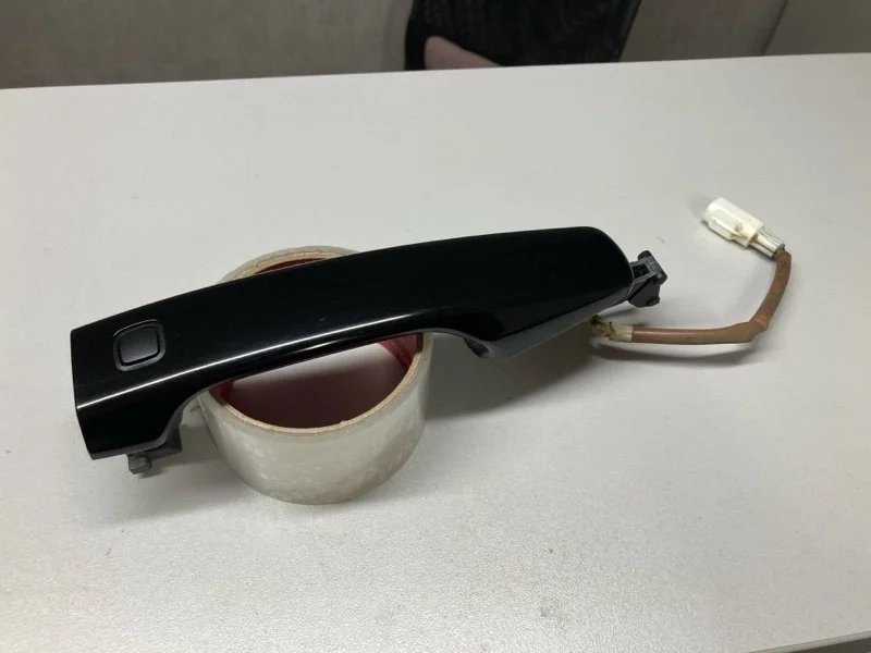 Ручка двери наружная Toyota Land Cruiser 2010 6921060100C0 URJ200 1VD-FTV 4.5