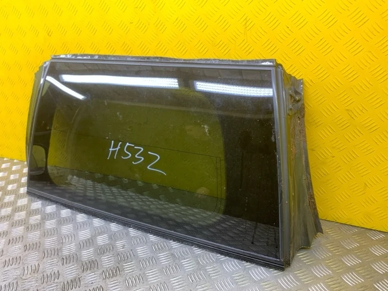 Стекло кузовное боковое левое Nissan Pathfinder (R51M) 2004-2013 2007 83307EB305 ВНЕДОРОЖНИК 2.5 D YD25DDTI