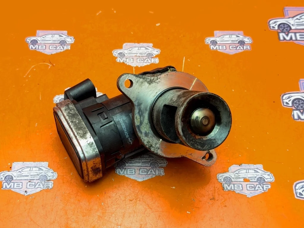 Клапан EGR Mercedes-Benz