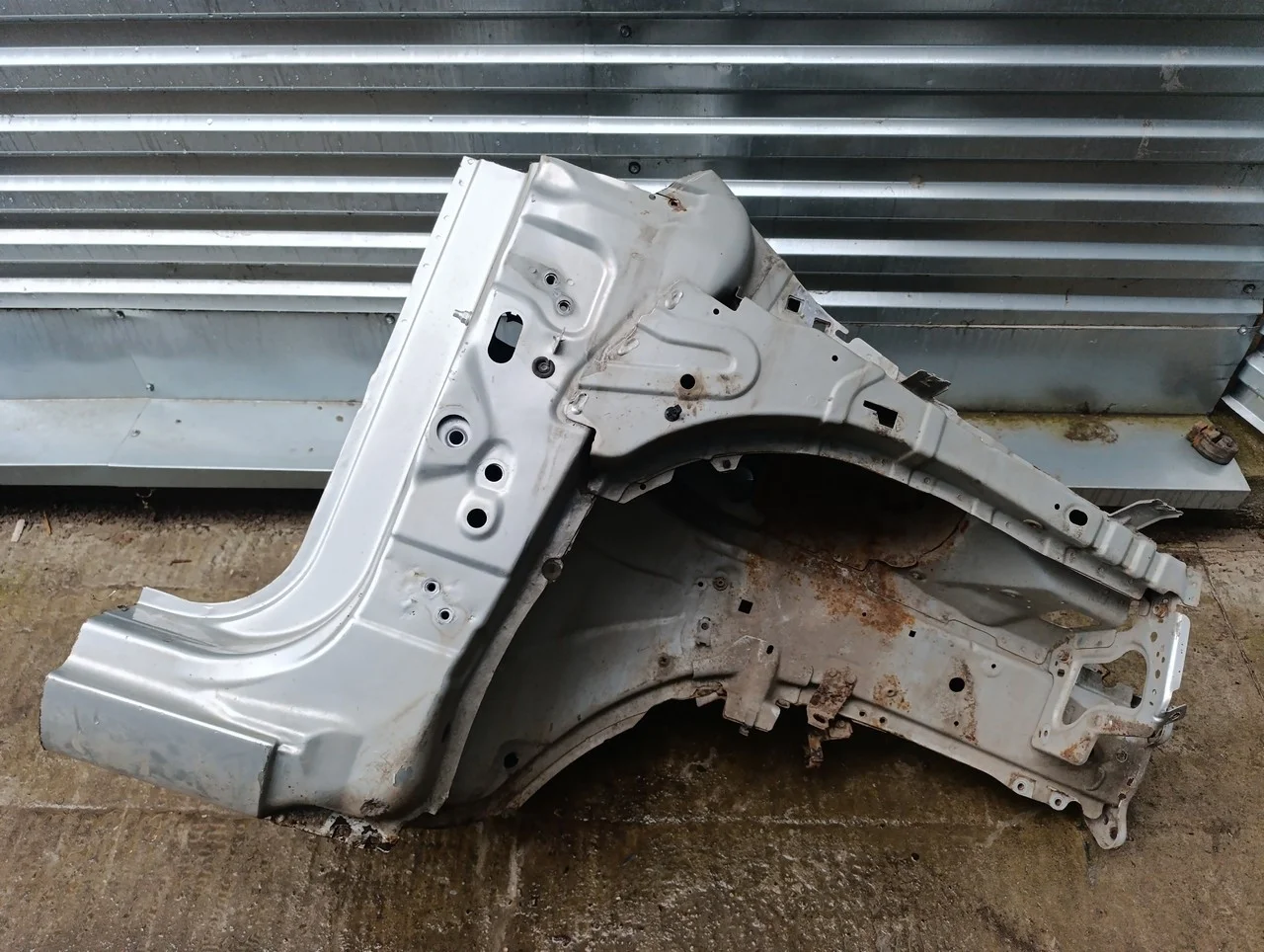 Лонжерон передний правый Focus II 2005-2008