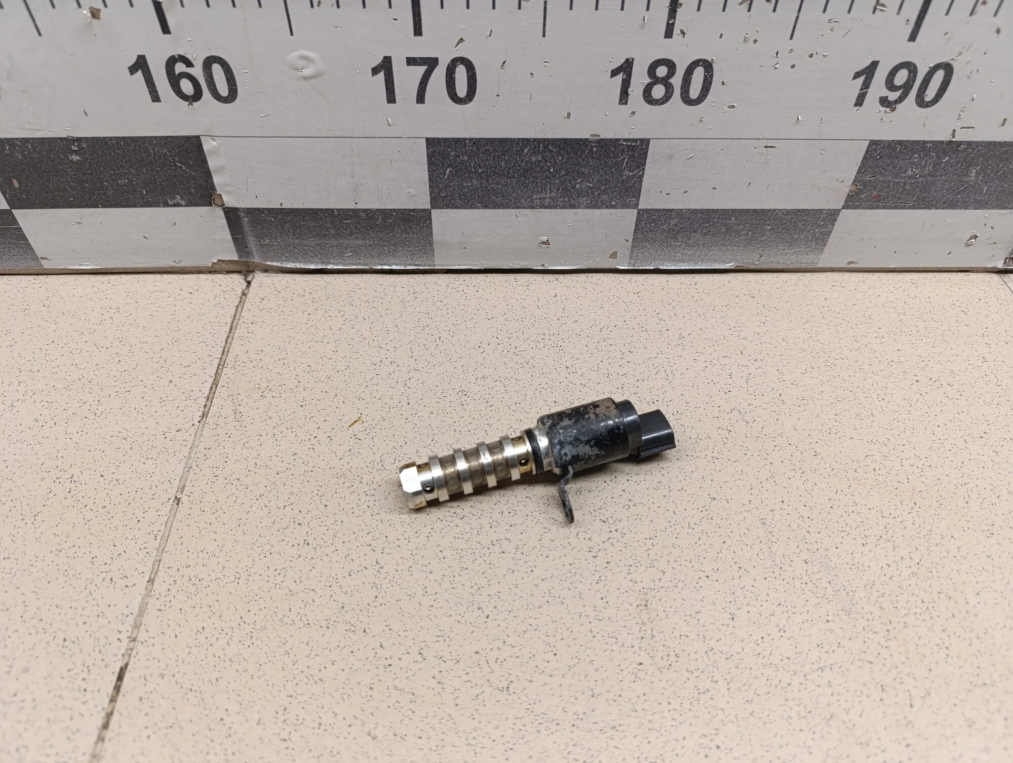 Клапан электромагн. изменения фаз ГРМ Solaris 2010-2017