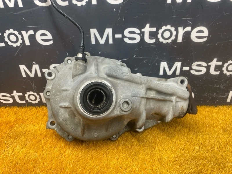 Редуктор Bmw X5 2007 31507603004 E70 N52B30A, передний