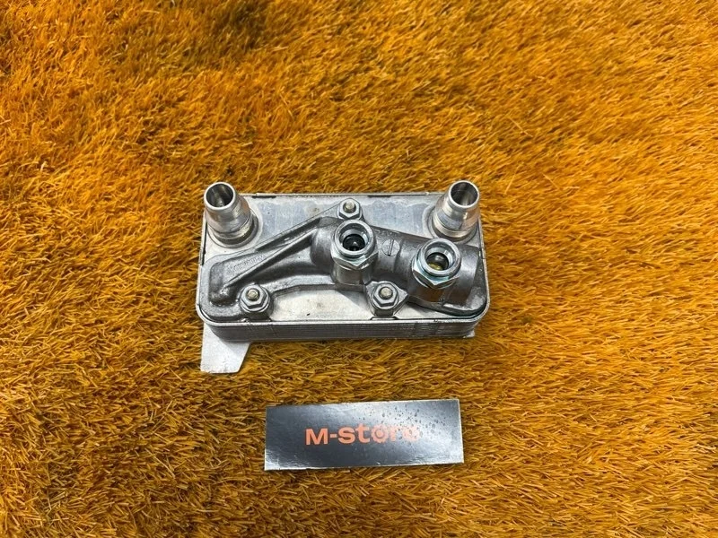 Теплообменник Mercedes-Benz C-Class 2014 A0995001900 W205 274.920