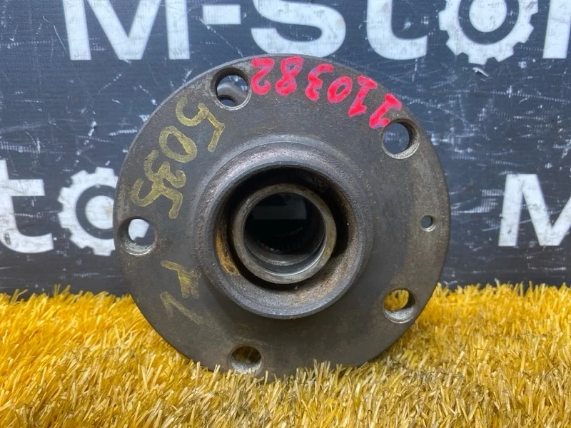 Ступица Audi A6 2009 4F0498625B C6/4F CCEA, передняя левая