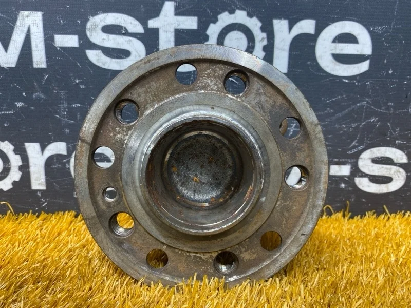 Ступица Mercedes-Benz C-Class 2014 A2053340400 W205 274.920, передняя правая