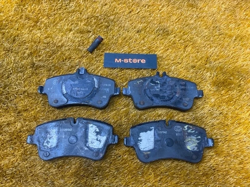 Колодки тормозные Mercedes-Benz C-Class 2001 A0054206220 W203 111.955, передние