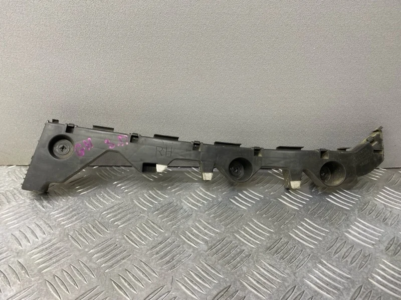 Крепление бампера Mazda 6 GH