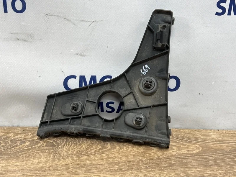 Кронштейн бампера Audi A7 2011 4G8807454A C7 3.0 CGW, задний правый