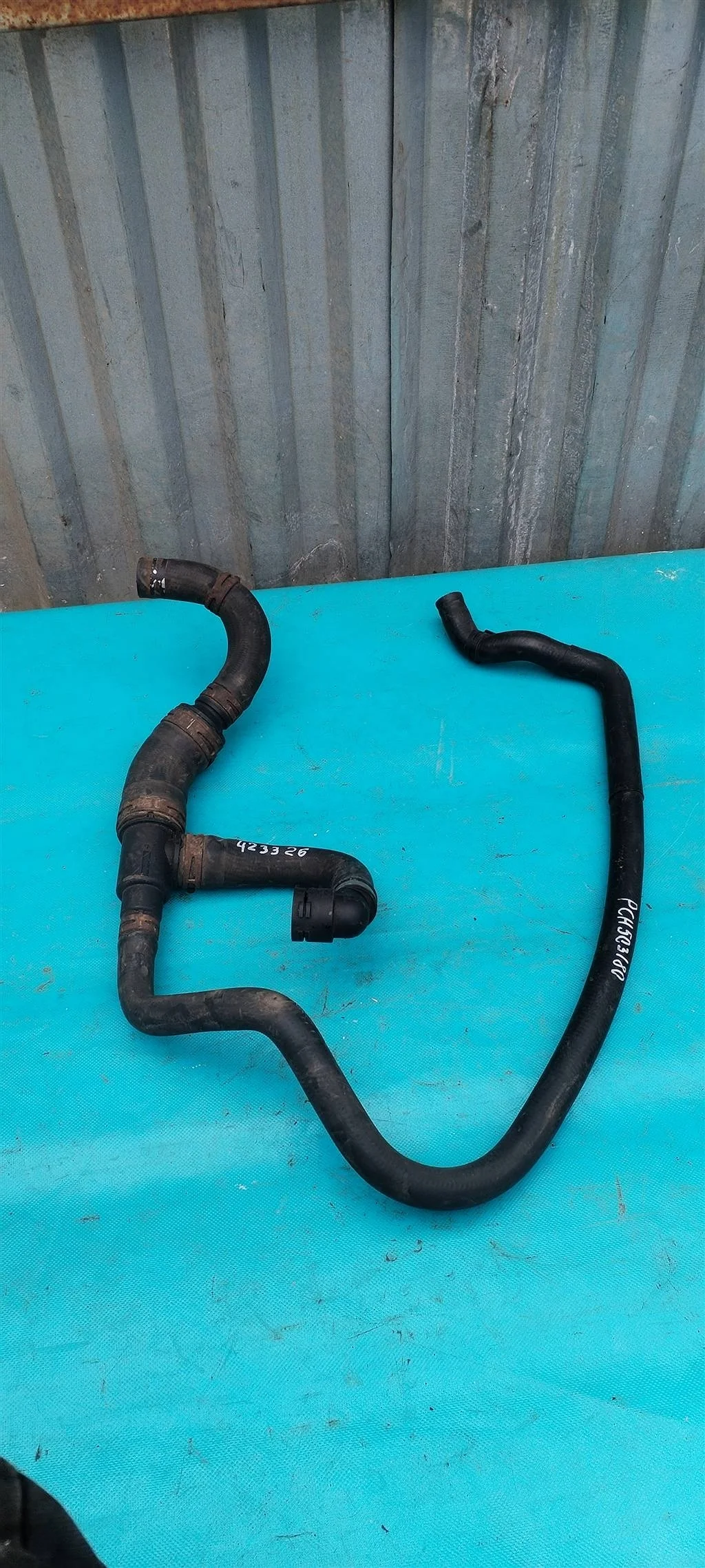 Патрубок системы охлаждения Land Rover Range Rove