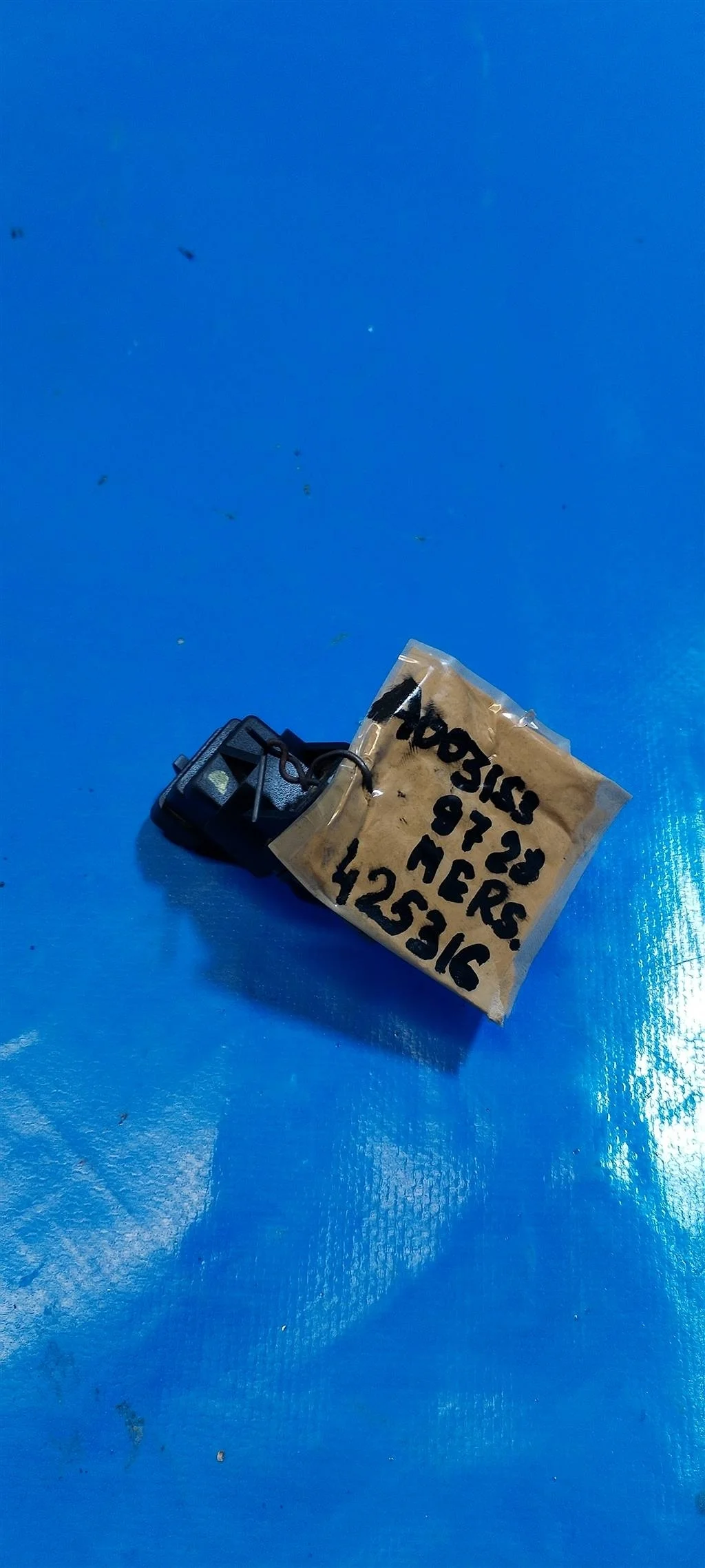 Датчик распредвала Mercedes CLK 320