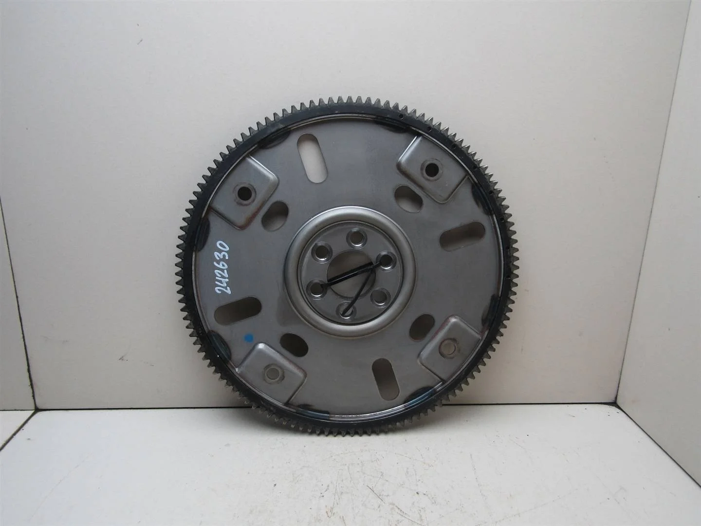 Маховик Nissan X-Trail (T32) 2014-2023  [123313TU0A]  2.5 16v QR25DE  в Вологде