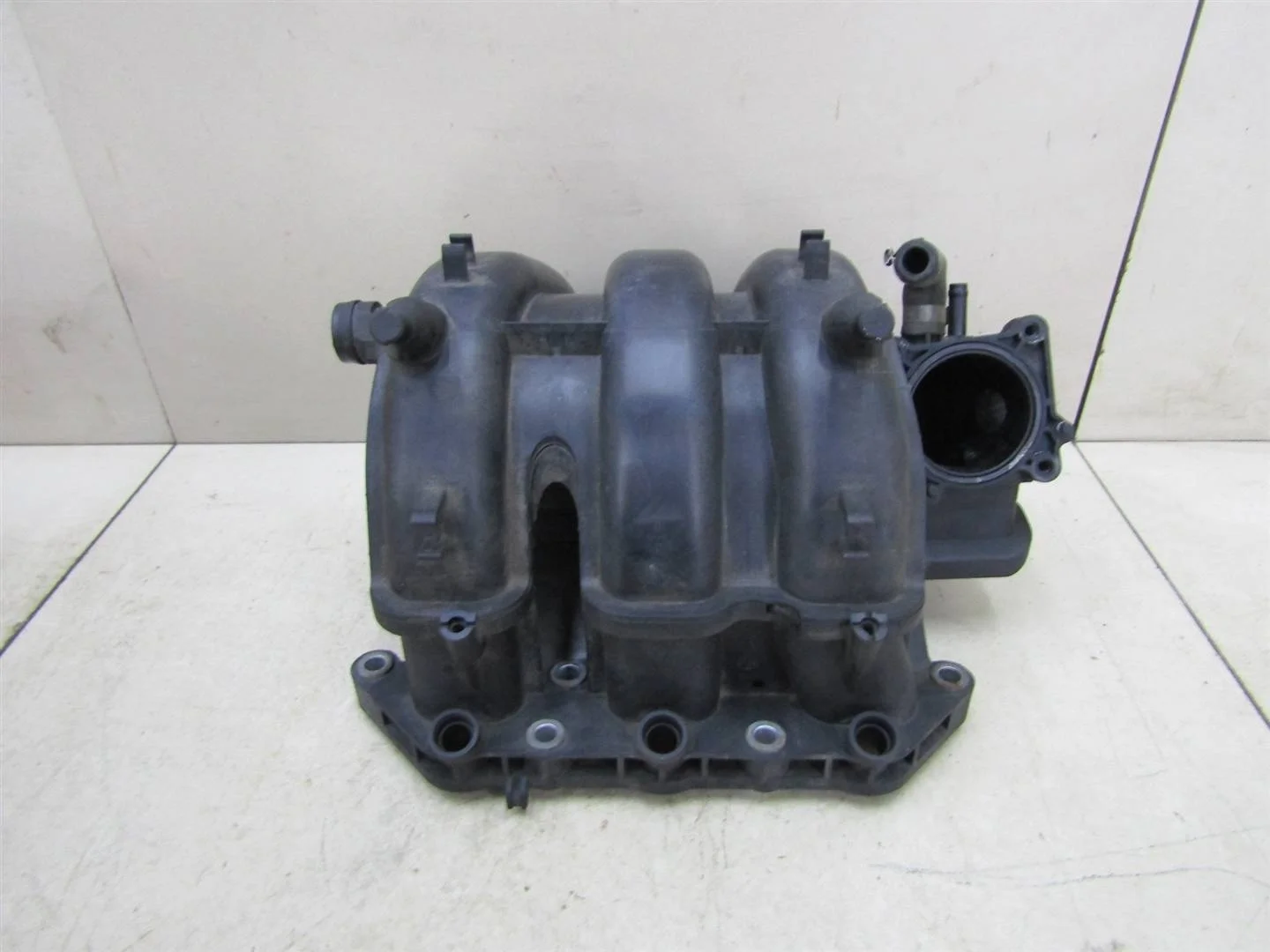 Коллектор впускной Skoda Fabia 1999-2006  [03E129711C]  1.2 AZQ в Вологде