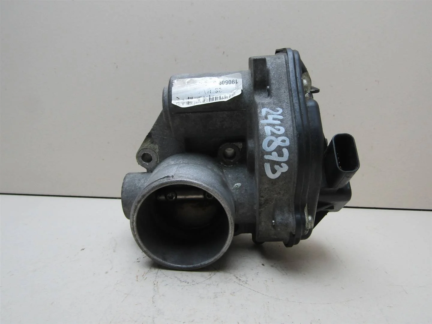 Заслонка дроссельная Ford Focus II 2008-2011  [1505642]  1.4 1.6 в Вологде