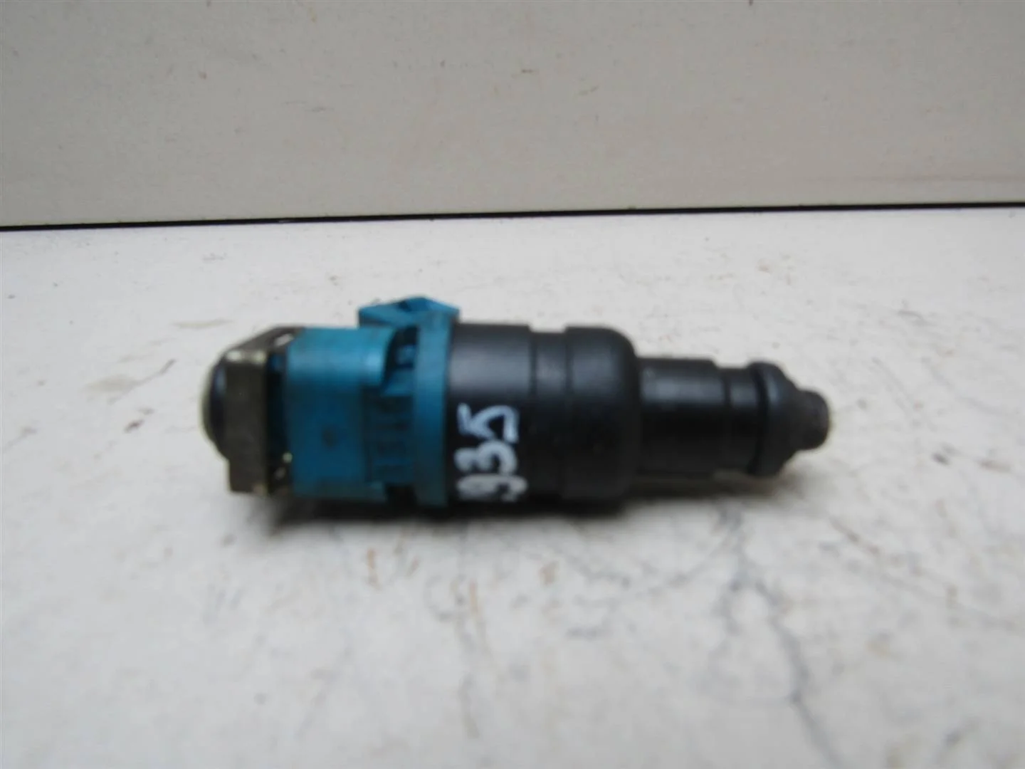 Форсунка инжекторная электрическая VW Passat (B5) 1996-2000  [06B133551C]  AHL ARM APV 1.6 в Вологде