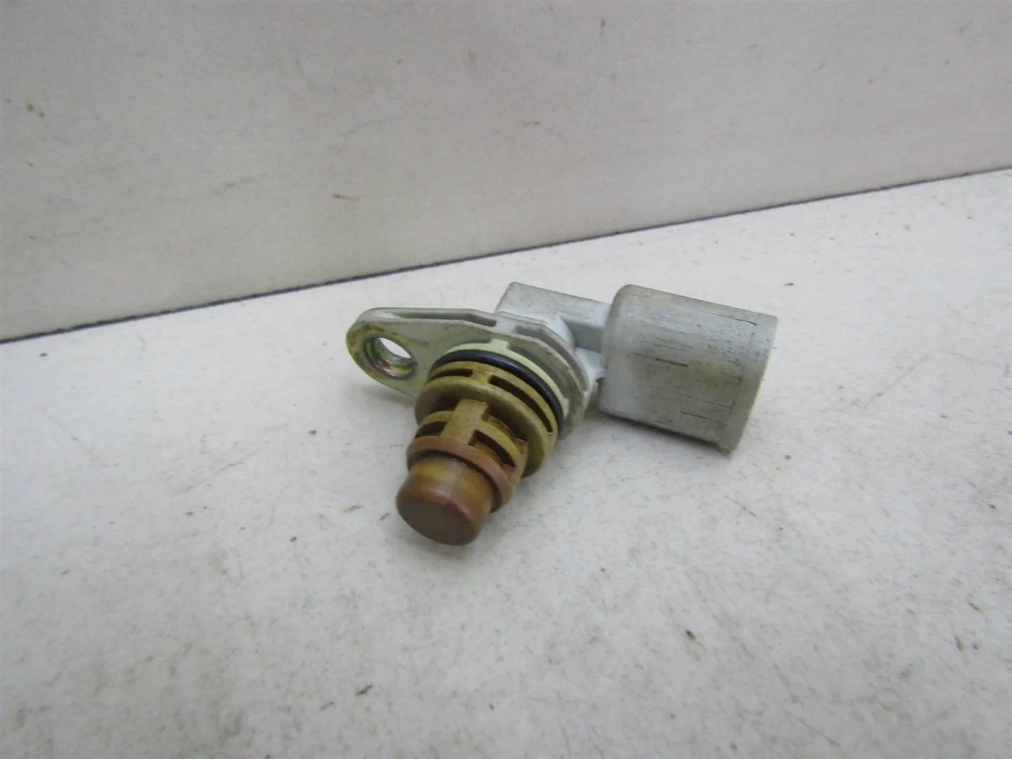 Датчик положения распредвала Skoda Fabia 2007-2015  [030907601D]  1.2 в Вологде