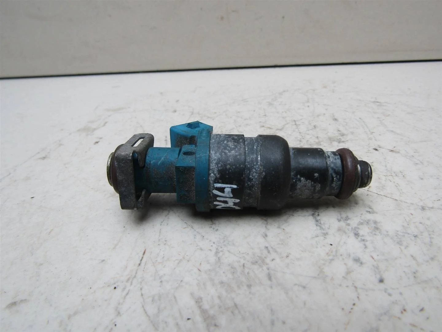 Форсунка инжекторная электрическая VW Passat (B5) 1996-2000  [06B133551]  1.6 AHL в Вологде