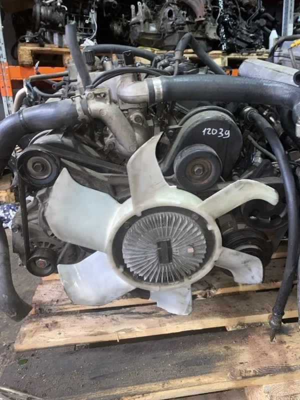 Двигатель Mitsubishi Montero V60-V70 6G75 3.8