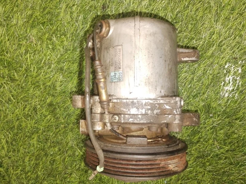 Компрессор кондиционера Suzuki Grand Vitara 9520170CH0 H25A 2.5