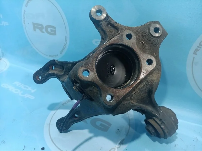 Ступица Hyundai Sonata 24.01.2013 527103S111 YF L4NA, задняя левая