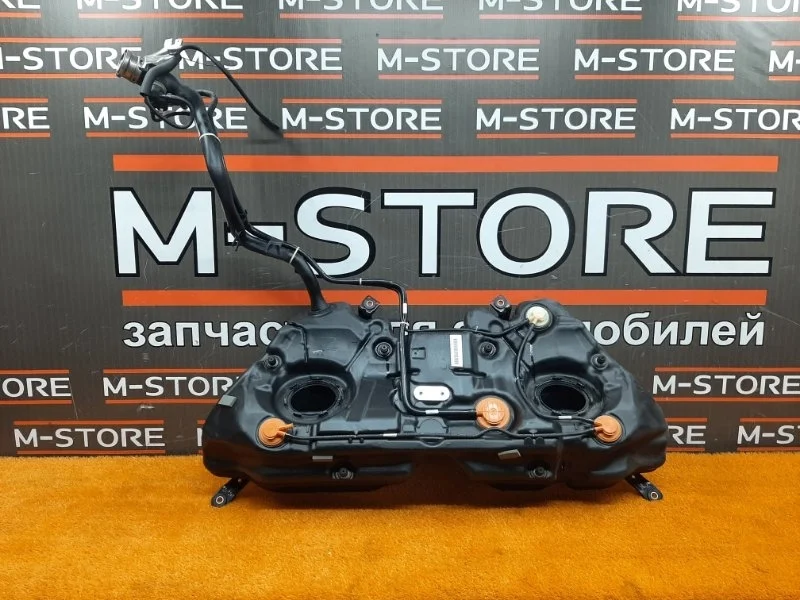 Бак топливный Mercedes-Benz E-Class 2009 A2124707301 W212 273.971