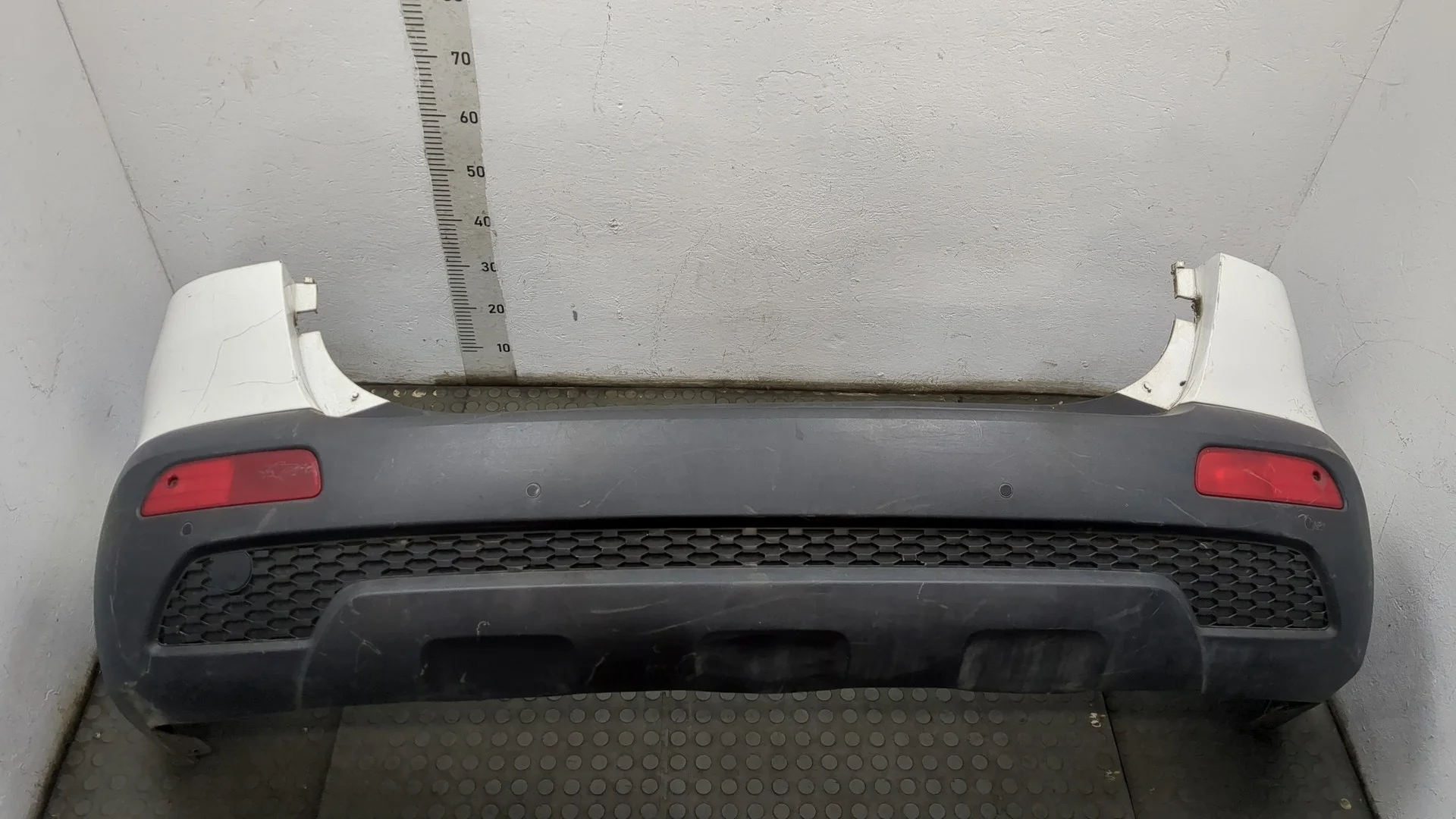 Бампер задний Kia Sorento