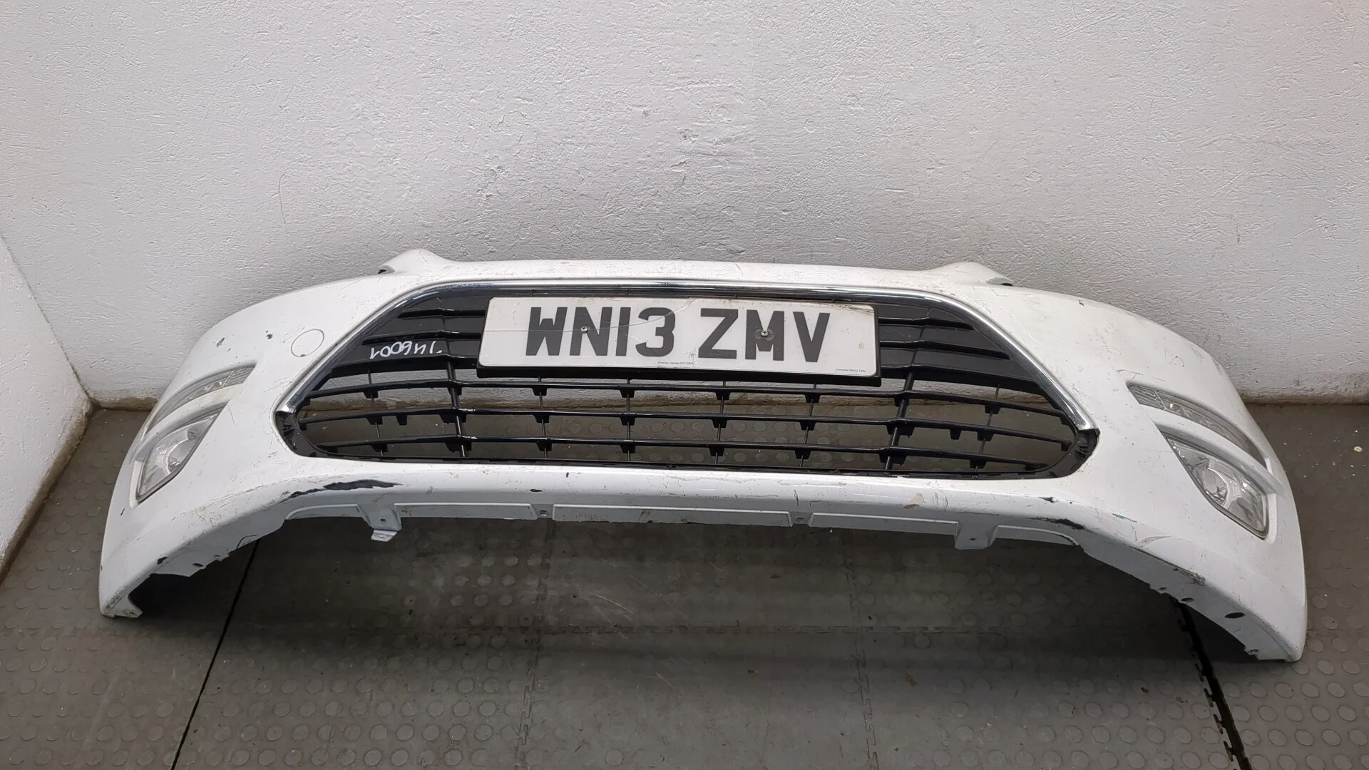 Бампер передний Ford Mondeo