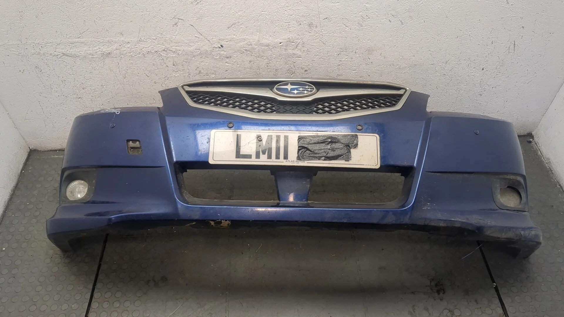 Бампер передний Subaru Legacy