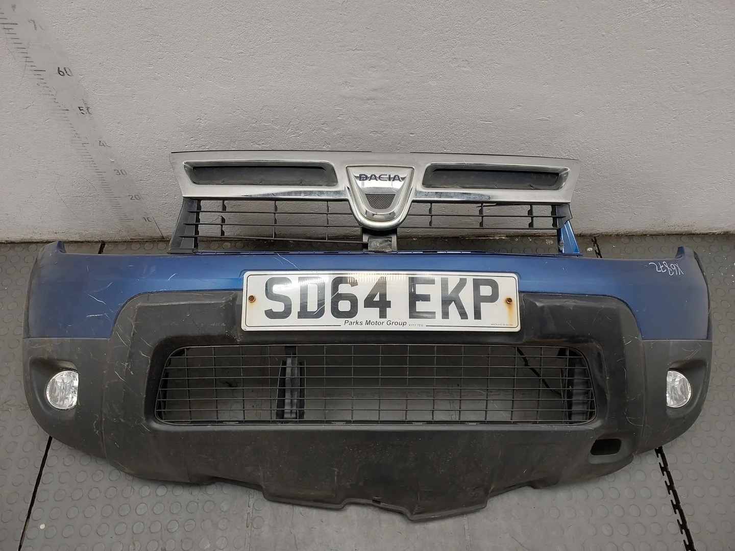 Бампер передний Renault Duster