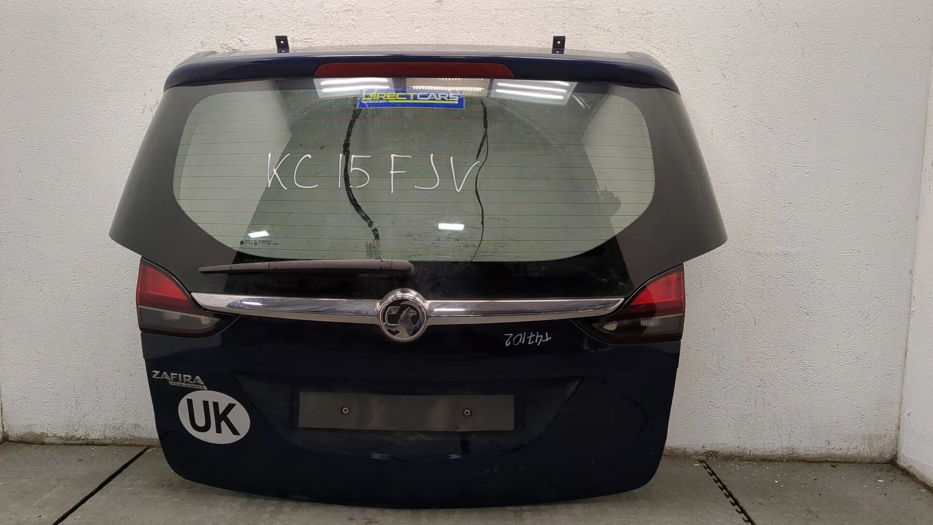 Крышка багажника Opel Zafira C