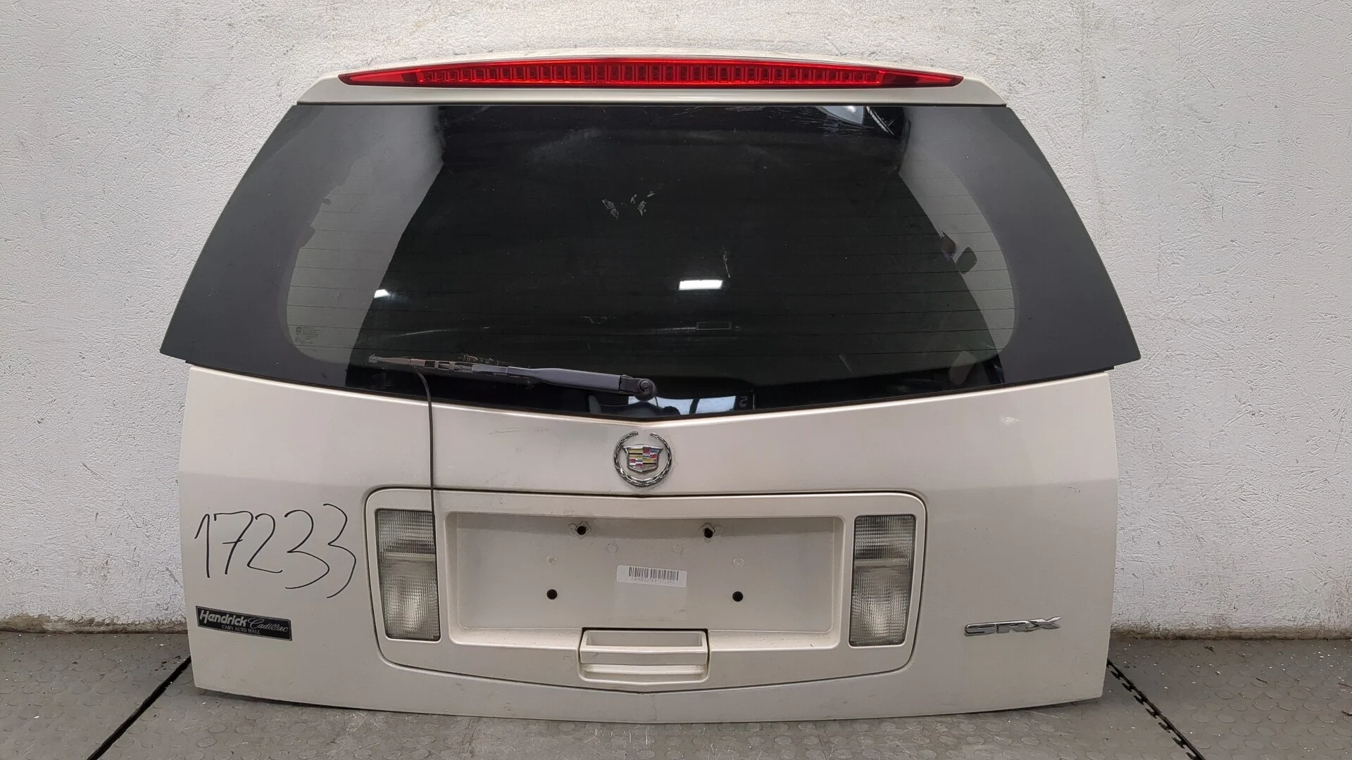 Крышка багажника Cadillac SRX
