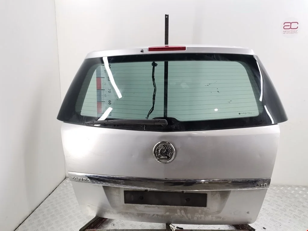 Крышка багажника Opel Zafira B
