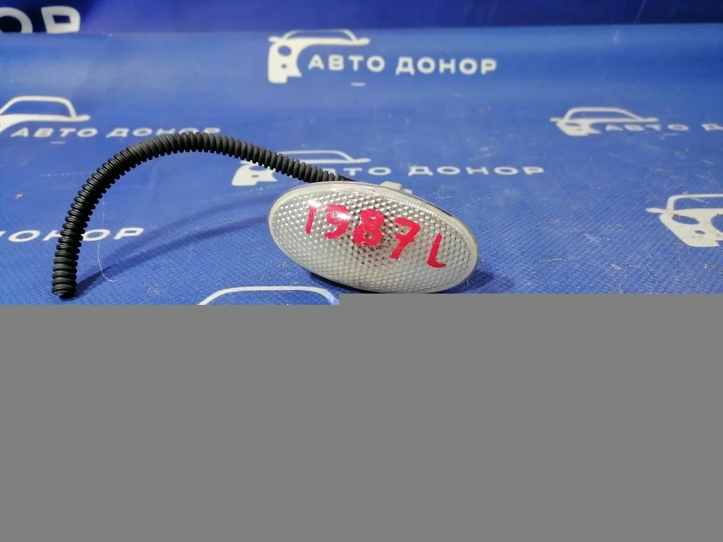 повторитель поворота в крыло SUZUKI ESCUDO TD54W -