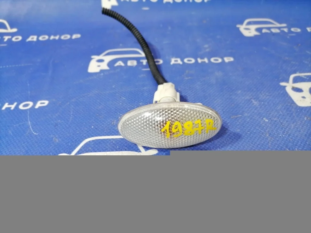 повторитель поворота в крыло SUZUKI ESCUDO TD54W -