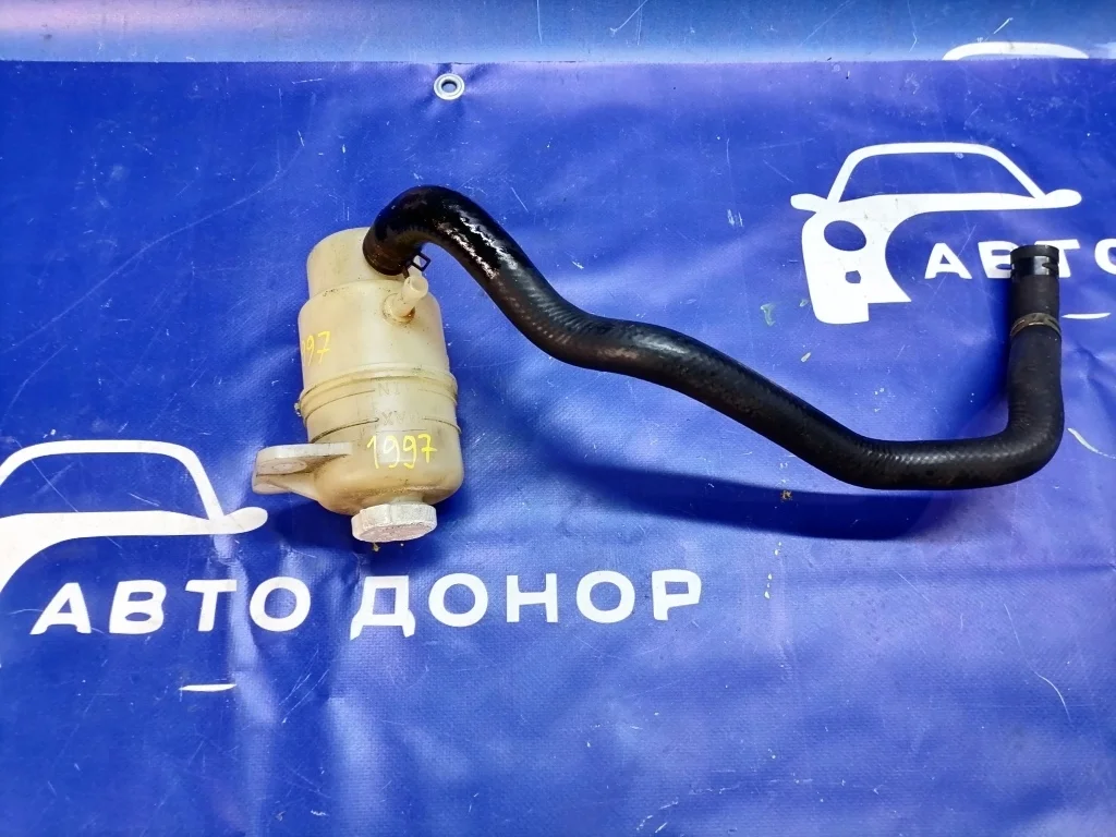 бачок гидроусилителя MITSUBISHI AIRTREK CU2W 4G63T