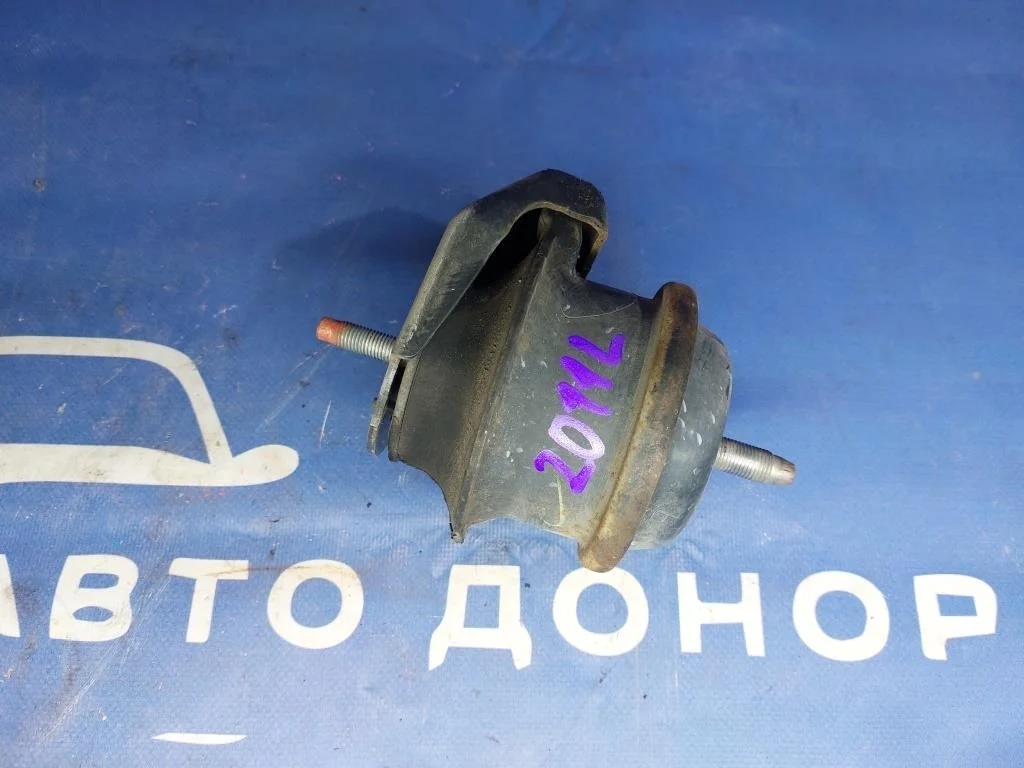 подушка двигателя NISSAN FUGA GY50 VK45DE