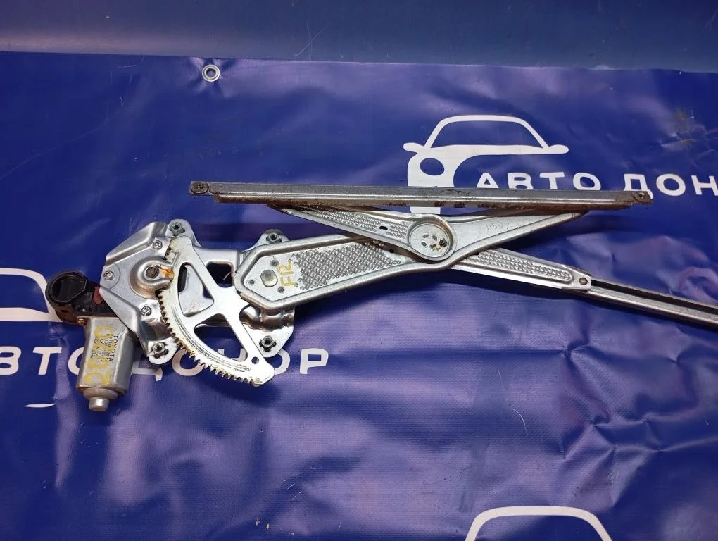 стеклоподъемник TOYOTA PLATZ NCP12 1NZFE