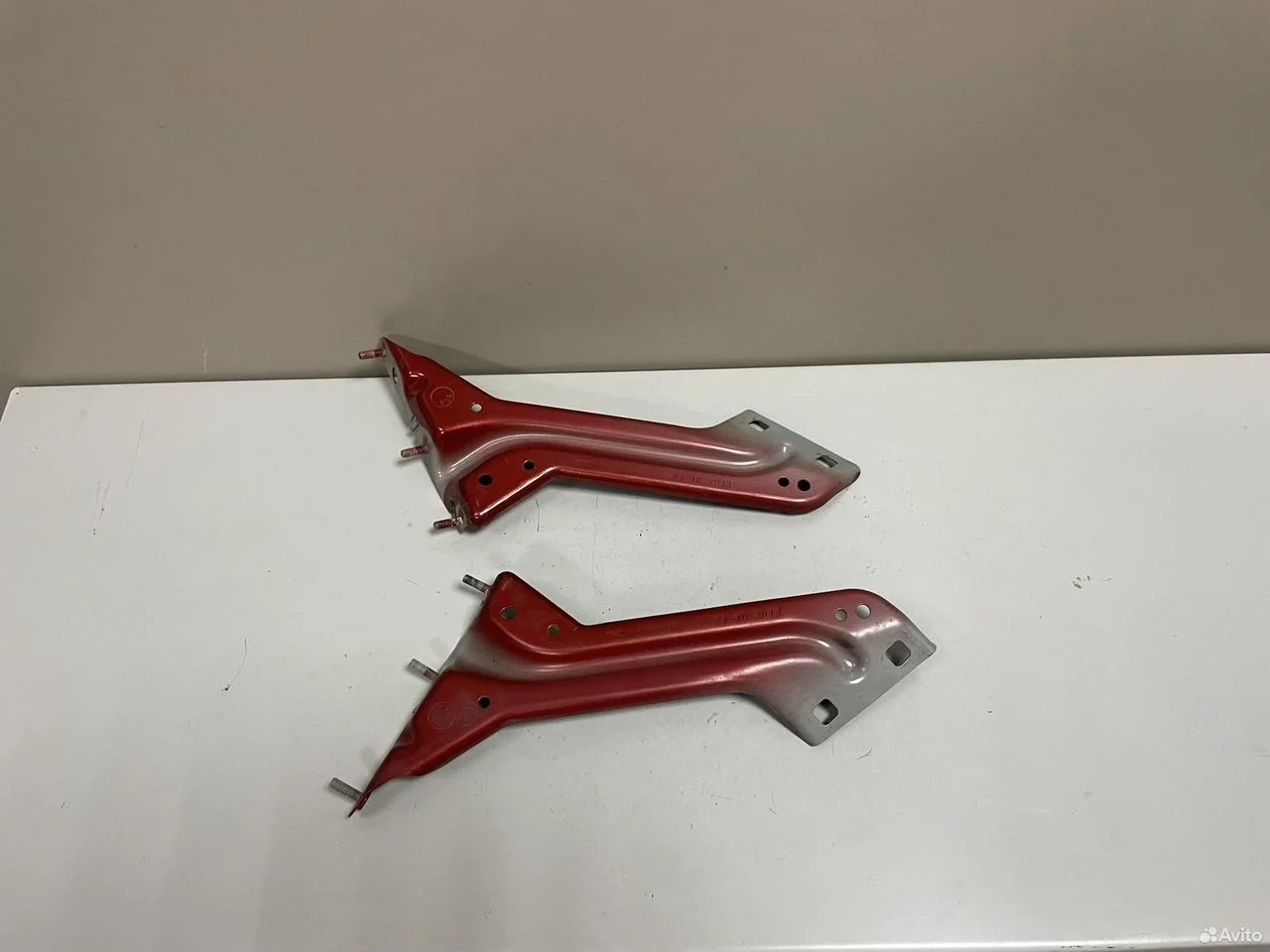 Кронштейн переднего крыла компдект audi q5 8r