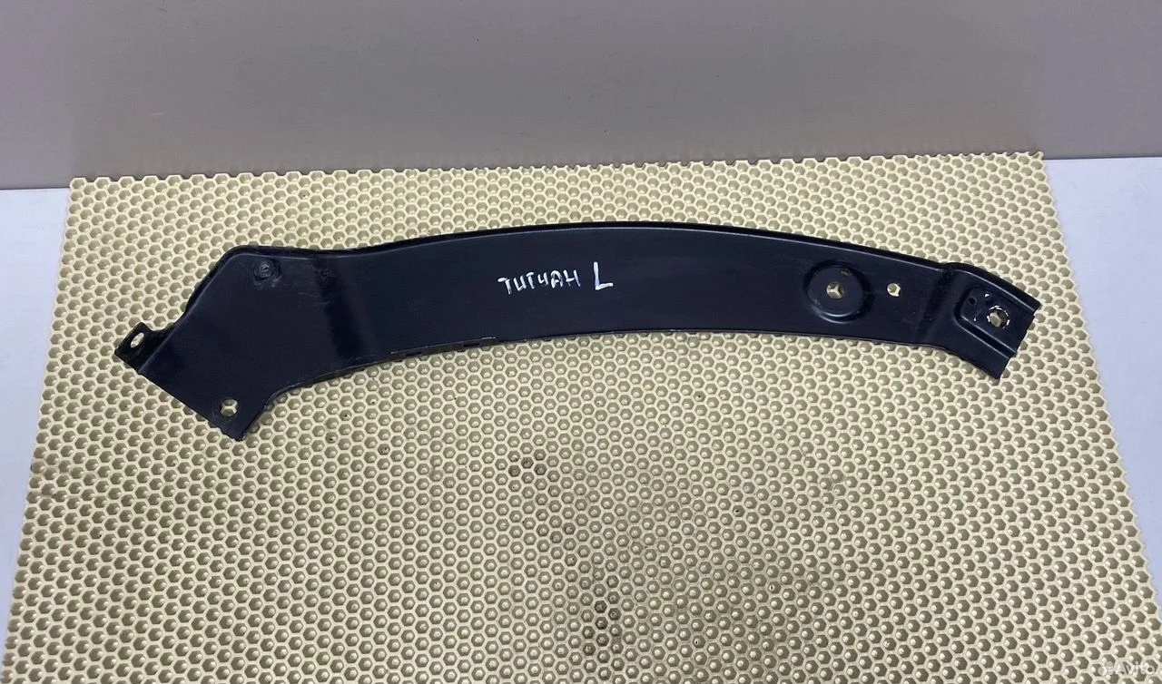 Кронштейн крепления фары левой vw tiguan 5n 1