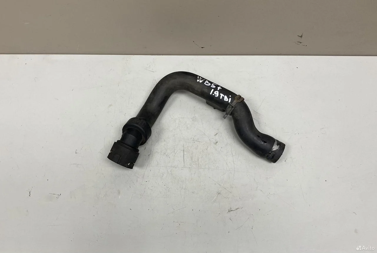 Патрубок системы охлаждения vw passat b5+ 1.9 tdi