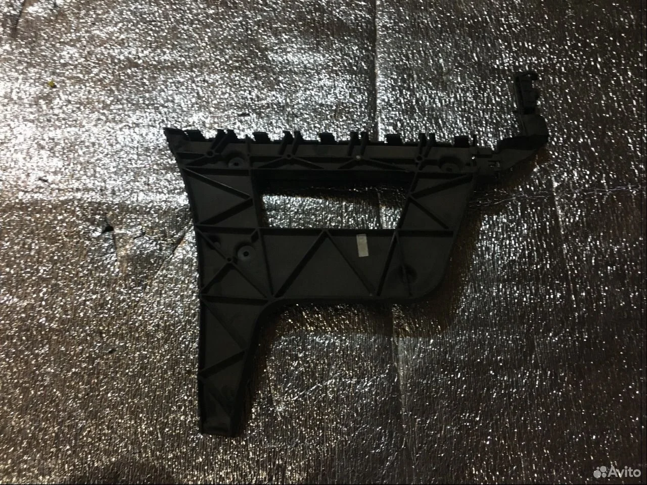 Кронштейн заднего бампера левый audi a4 8k b8