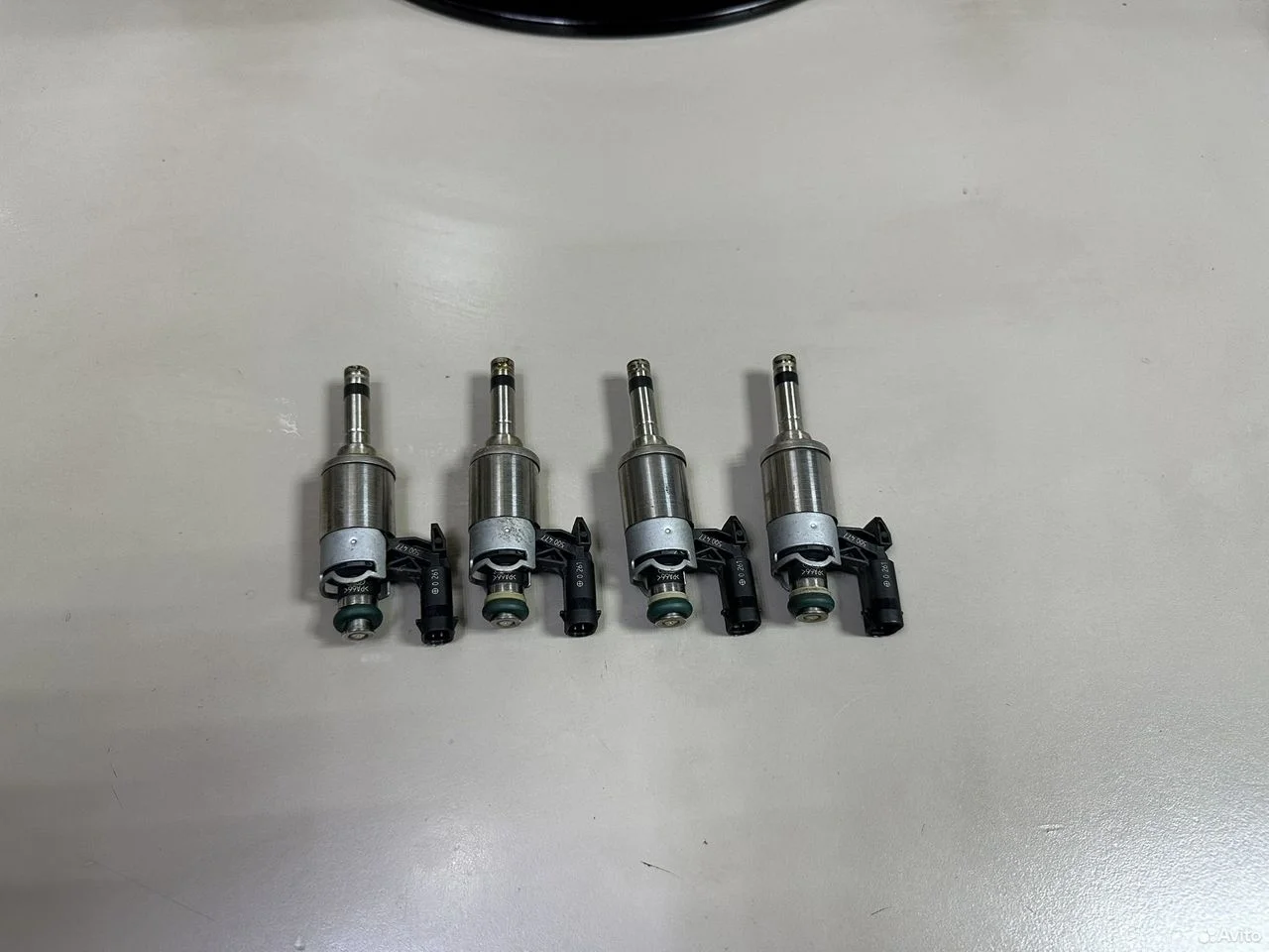 Форсунка топливная 1.4 tsi audi a3 8v vw golf 7 5g