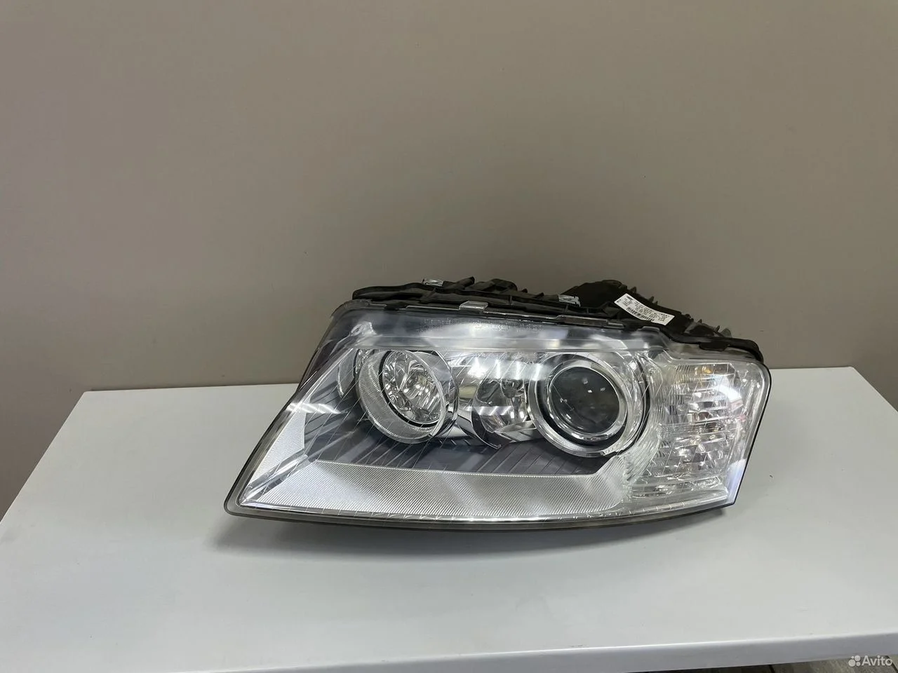 Фара левая адаптивная в сборе audi a8 4e d3