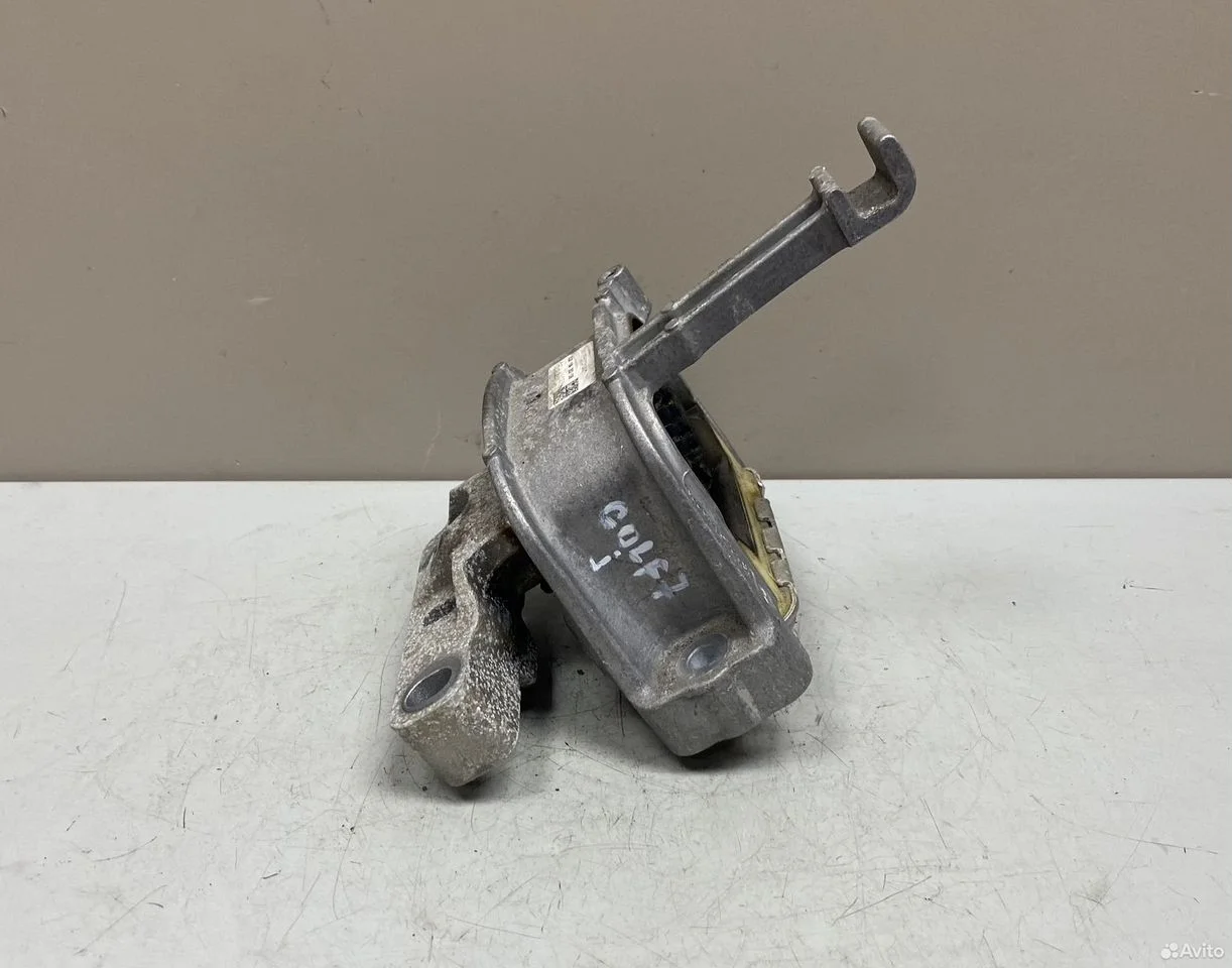 Опора двигателя vw golf 7 5q0199262db