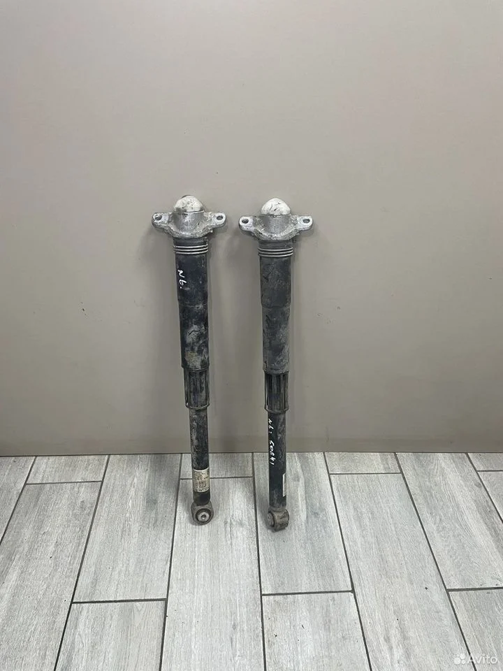 Амортизатор задний vw golf 7