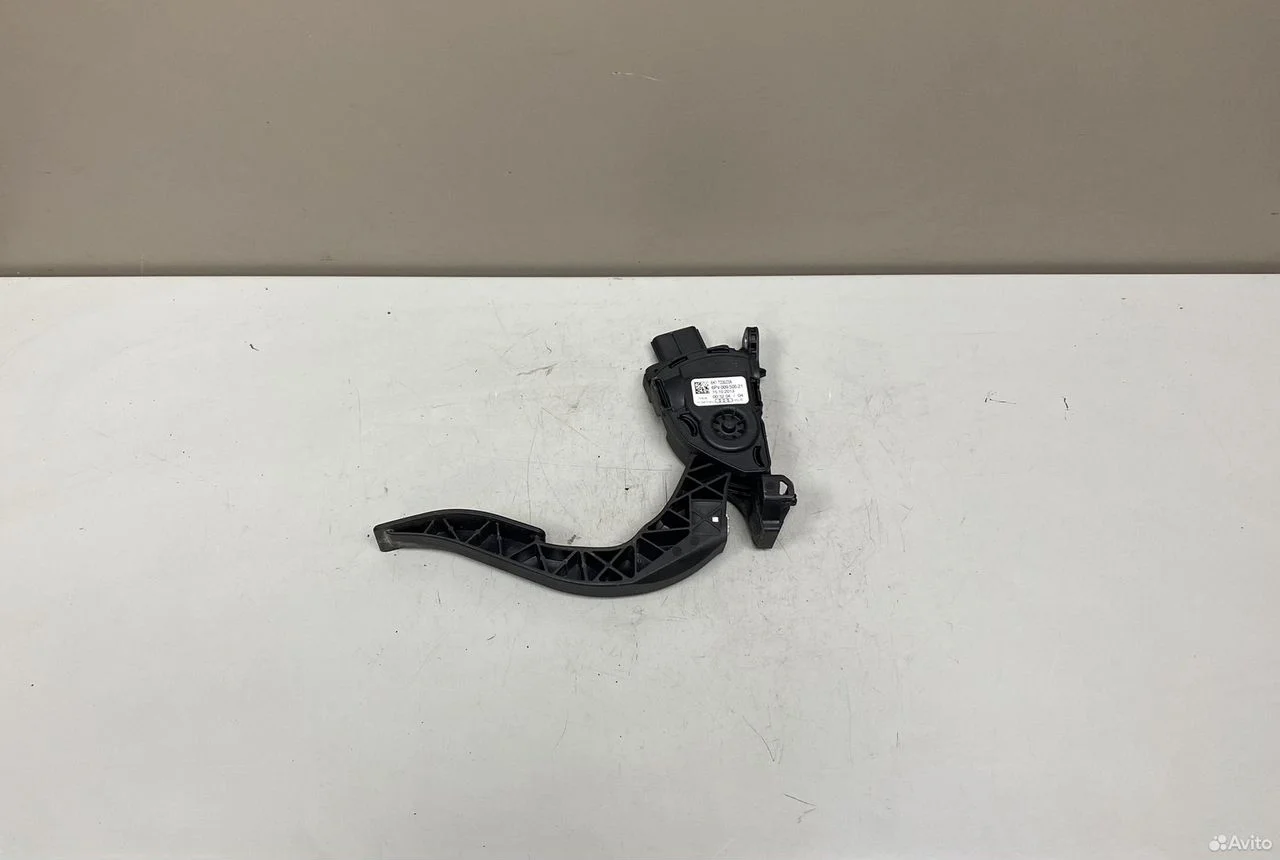 Педаль газа q5 8r