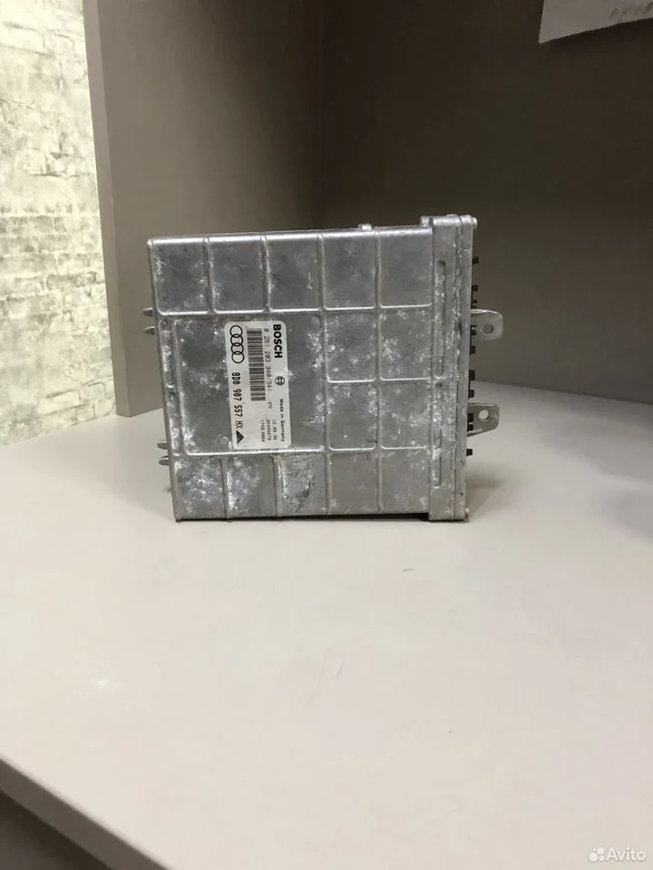 Блок управления двигателя audi a4 b5 8d adp