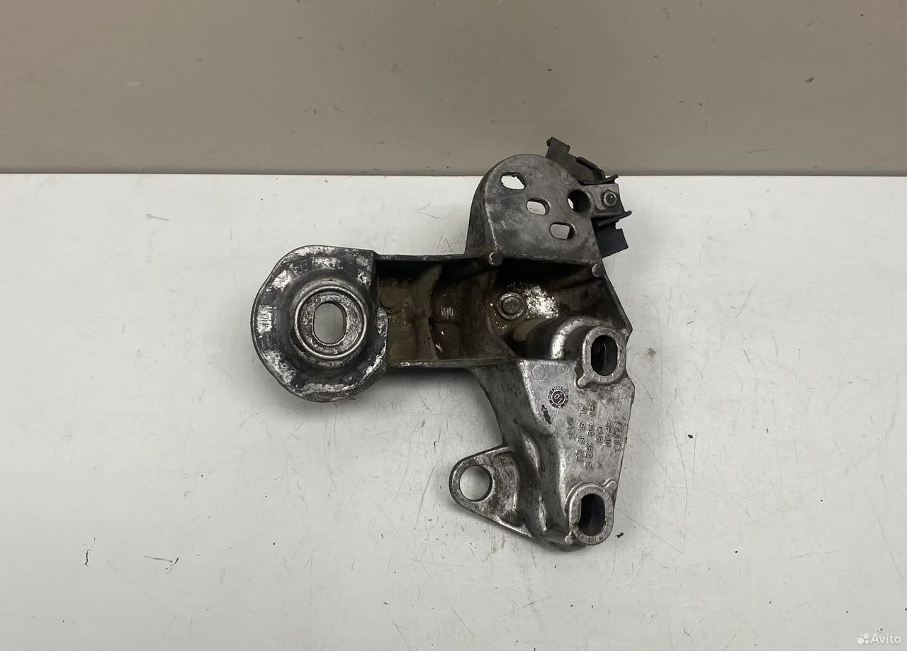 Опора двигателя audi a6 c5 4b